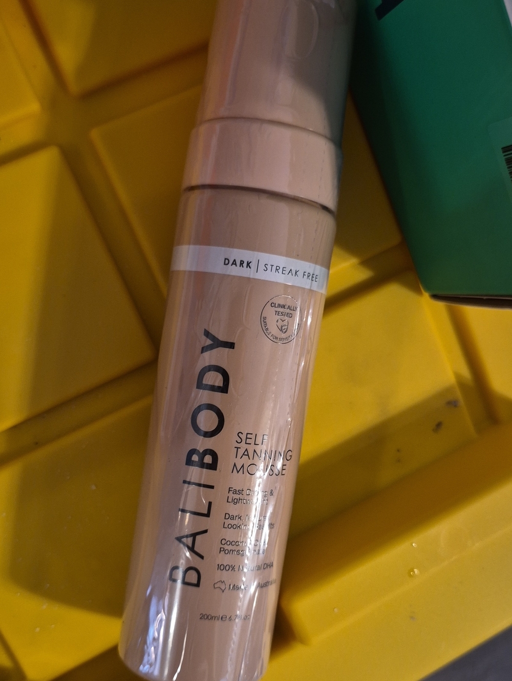 Dark Self Tanning Mousse - Natural Brown Bali Body Nwt
